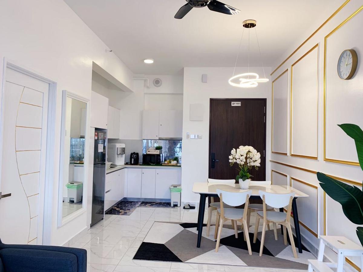 Auranadtroikakb Apartment Wifi-Netflix-Coway Kota Bharu Zewnętrze zdjęcie