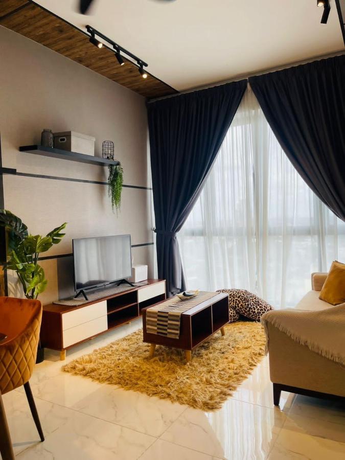 Auranadtroikakb Apartment Wifi-Netflix-Coway Kota Bharu Zewnętrze zdjęcie